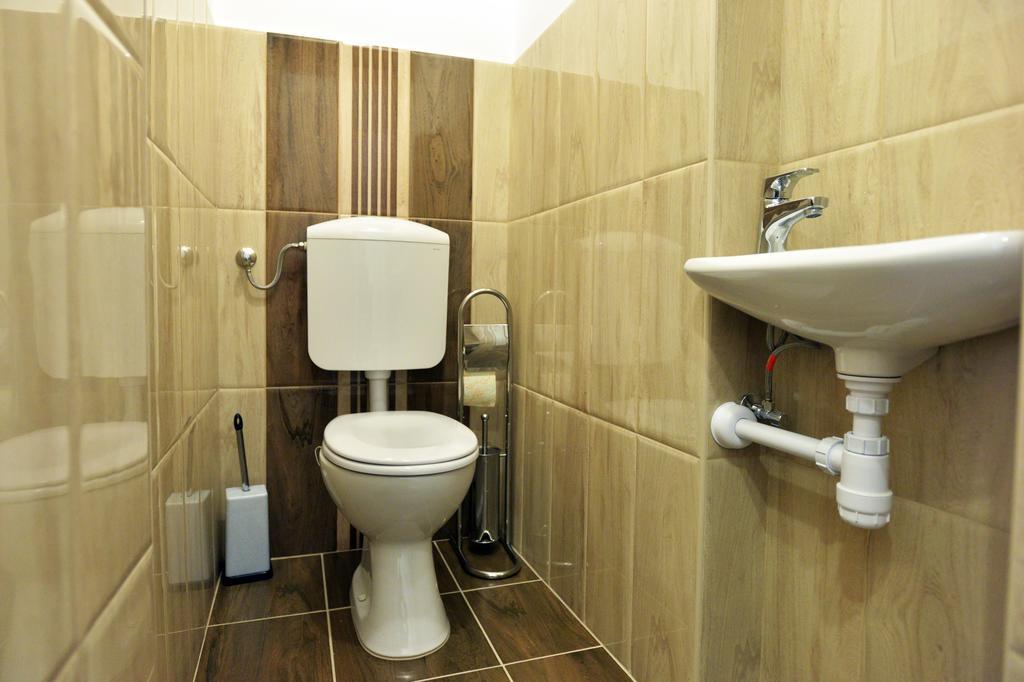 Foter Apartman Eger Exterior foto